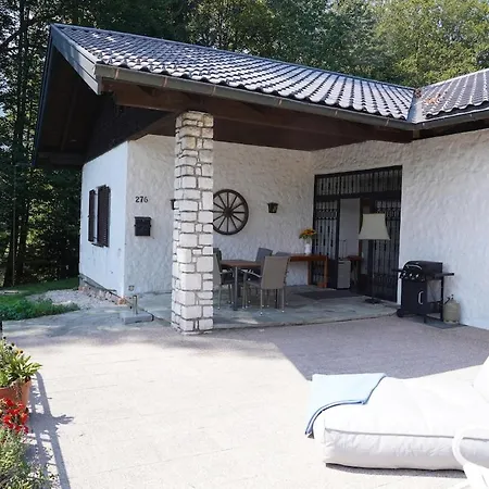 Mit Panoramablick & Terrasse